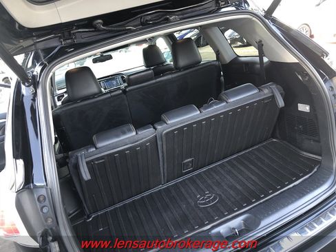 Used 2016 Toyota Highlander XLE w/ Protection Package #3 image 18