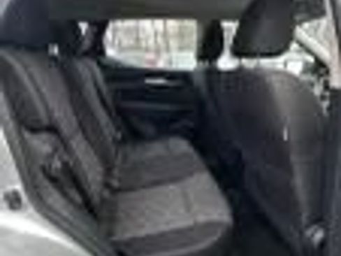 Used 2022 Nissan Rogue Sport SV AWD/4WD image 24