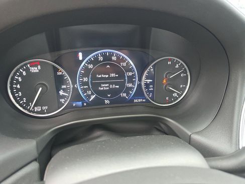 Used 2022 Buick Enclave Avenir w/ Avenir Technology Package image 22