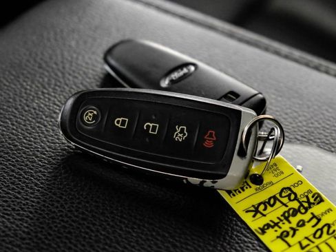 Used 2017 Ford Expedition EL Limited w/ Equipment Group 301A image 45