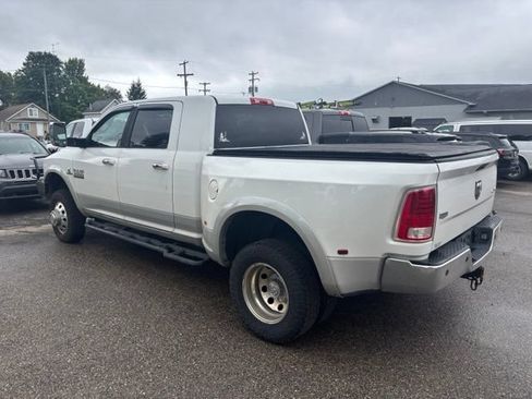 Used 2014 RAM 3500 Laramie AWD/4WD image 4