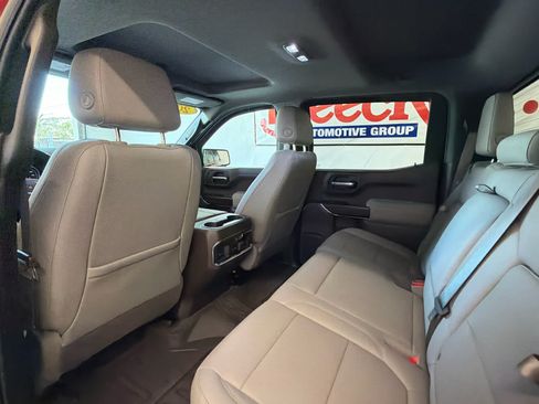 Used 2019 GMC Sierra 1500 SLT w/ SLT Premium Plus Package AWD/4WD image 23