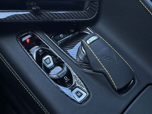 Used 2023 Chevrolet Corvette Stingray Premium Conv image 64