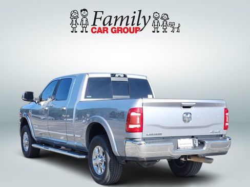 Used 2022 RAM 2500 Laramie AWD/4WD image 3