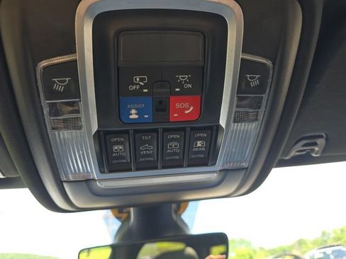 Used 2022 RAM 1500 Big Horn AWD/4WD image 21