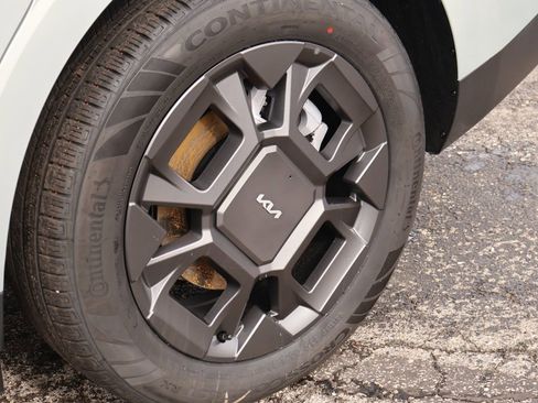 New 2026 Kia Carnival EX FWD image 45