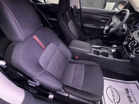 New 2025 Nissan Sentra SR image 23