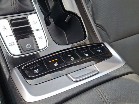 Used 2024 Hyundai Santa Cruz Limited image 26