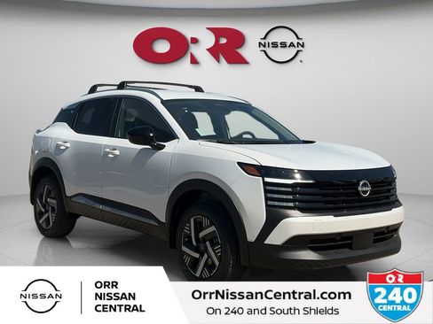 New 2026 Nissan Kicks SV w/ Cold Weather Package FWD image 3