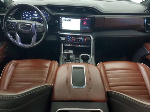 Used 2022 GMC Sierra 1500 Denali Ultimate AWD/4WD image 13