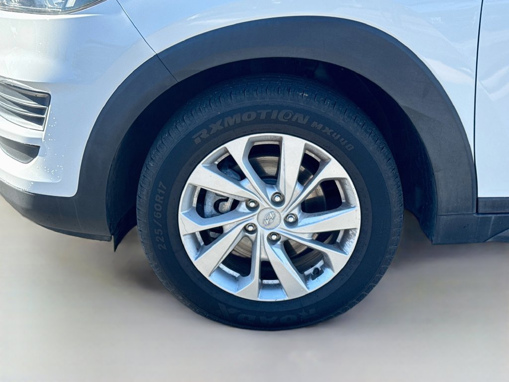 Used 2019 Hyundai Tucson SE FWD image 23