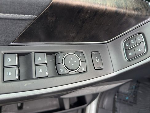 New 2026 Ford F350 Lariat w/ Black Appearance Package image 12