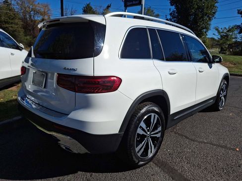 Used 2025 Mercedes-Benz GLB 250 4MATIC image 11