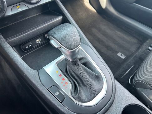 Used 2023 Kia Forte LX image 15