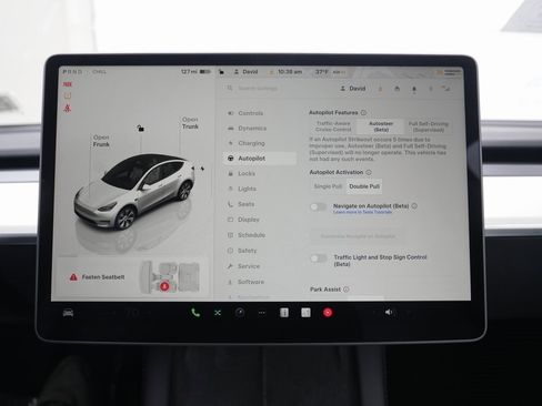 Used 2022 Tesla Model Y Long Range image 53