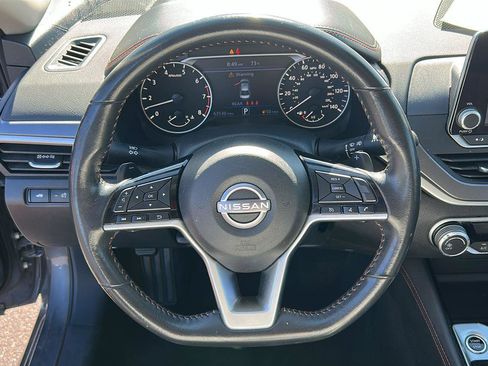 Used 2023 Nissan Altima 2.5 SR image 10