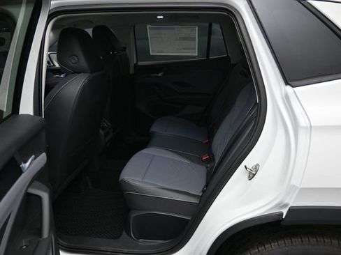 New 2026 Volkswagen Tiguan SE AWD/4WD image 11