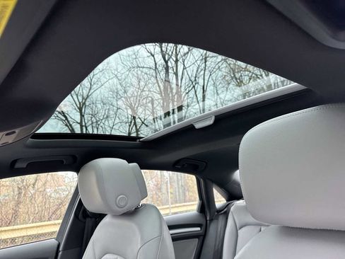 Used 2018 Audi A3 2.0T Premium image 23