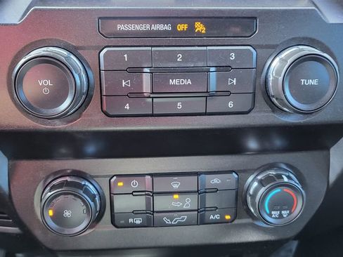 Used 2019 Ford F150 XLT w/ Equipment Group 301A Mid AWD/4WD image 30