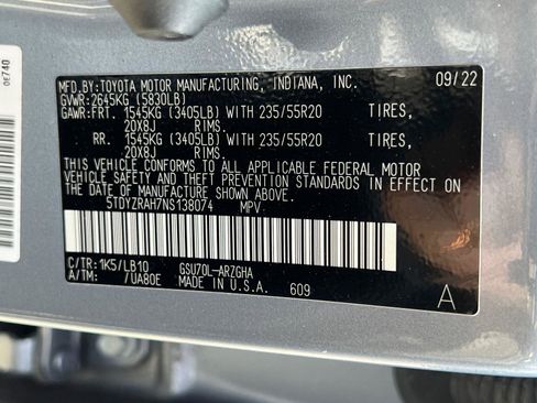 Used 2022 Toyota Highlander Limited image 35