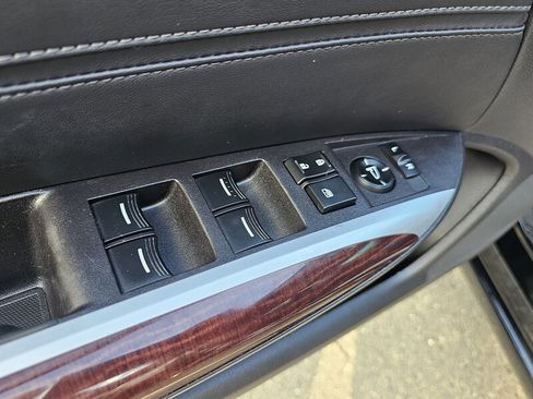 Used 2015 Acura TLX w/ Technology Package image 9