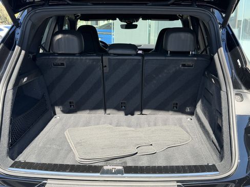 Certified 2024 Porsche Cayenne S image 14