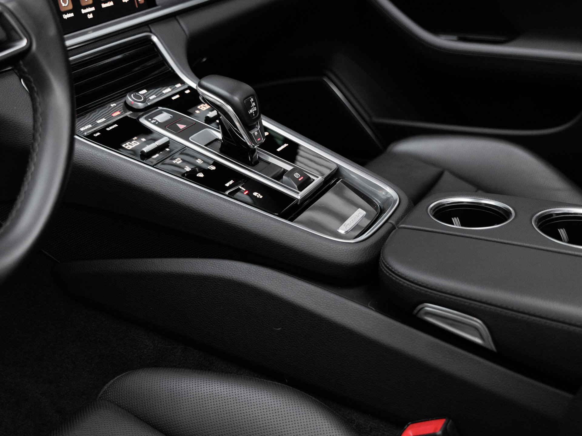 Certified 2023 Porsche Panamera Platinum Edition RWD image 23