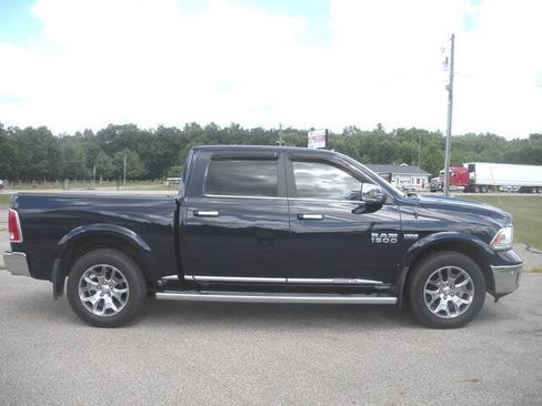 Used 2017 RAM 1500 Limited AWD/4WD image 6