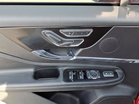 Used 2024 Lincoln Corsair Reserve w/ Equipment Group 201A image 10