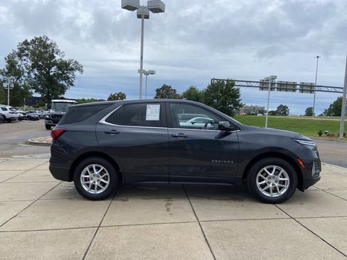 Used 2022 Chevrolet Equinox LT FWD image 13