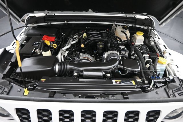 Used 2022 Jeep Gladiator Sport AWD/4WD image 40