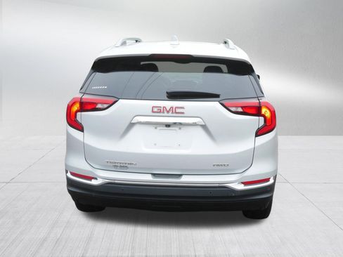 Used 2021 GMC Terrain SLT w/ Infotainment Package II AWD/4WD image 6