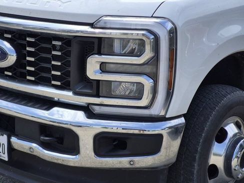 Used 2024 Ford F350 Lariat w/ Lariat Ultimate Package AWD/4WD image 4