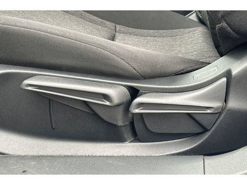 Certified 2023 Honda Accord LX image 13