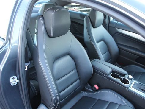 Used 2015 Mercedes-Benz C 250 Coupe image 23