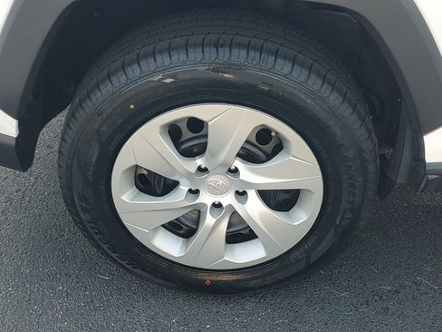 Used 2020 Toyota RAV4 LE w/ All Weather Liner Package AWD/4WD image 6
