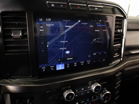 Used 2024 Ford F250 Lariat image 7