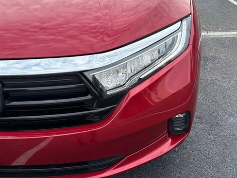 Certified 2023 Honda Odyssey EX-L image 9