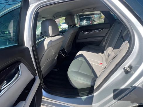 Used 2017 Cadillac XTS Luxury FWD image 27