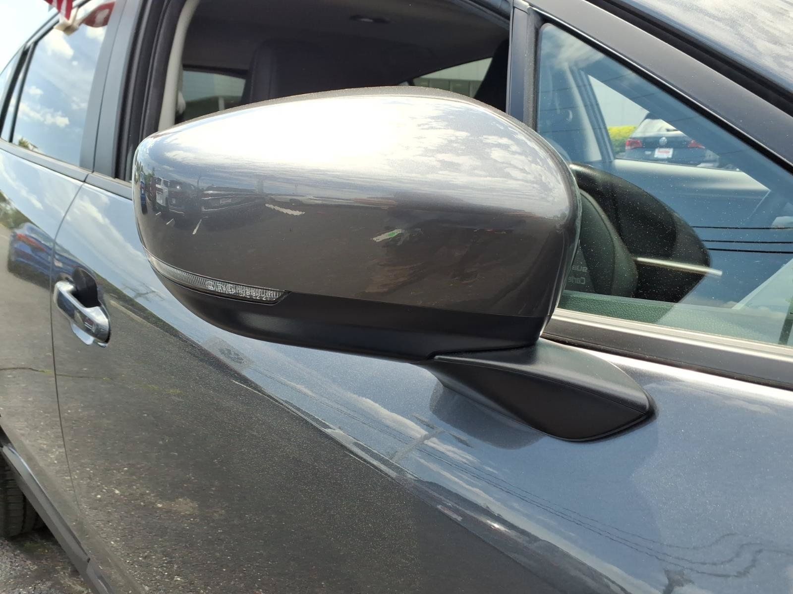 Used 2025 Subaru Crosstrek 2.5i Limited w/ Crosstrek Mirror Package AWD/4WD image 8