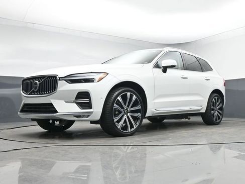 Used 2023 Volvo XC60 B5 Ultimate AWD/4WD image 39