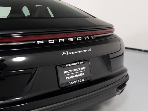 New 2026 Porsche Panamera 4 image 15