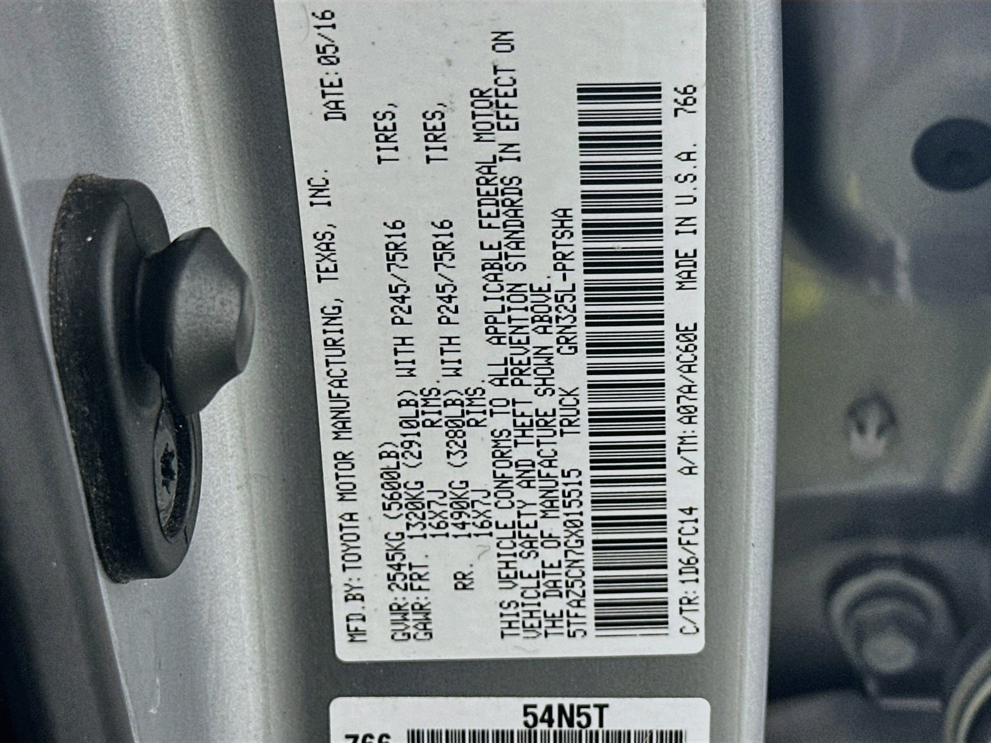 Used 2016 Toyota Tacoma SR5 w/ Towing Package RWD image 12