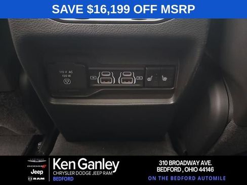 New 2024 Jeep Grand Cherokee Trailhawk image 8