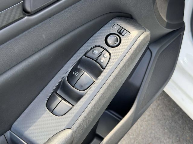 Used 2025 Nissan Altima 2.5 S FWD image 17