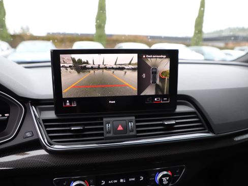 Used 2023 Audi SQ5 Premium Plus w/ Premium Plus Package image 19