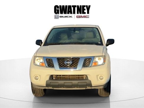 Used 2016 Nissan Frontier SV w/ SV Value Truck Package image 2
