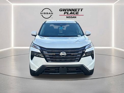 New 2026 Nissan Rogue SV FWD image 2