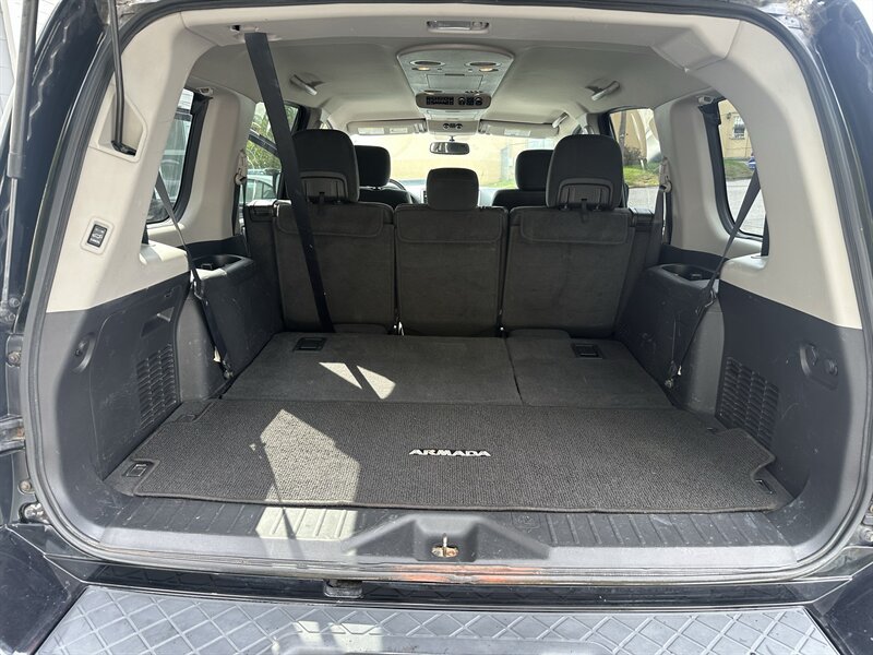 Used 2012 Nissan Armada SV AWD/4WD image 11
