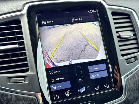 Used 2018 Volvo XC90 T5 Momentum w/ Convenience Package image 31